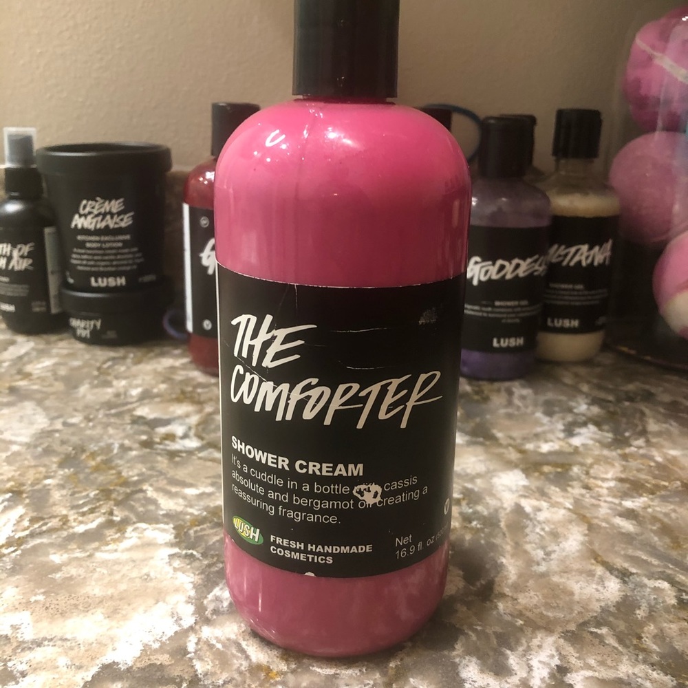 SOLD Lush the comforter shower gel 16.9 oz